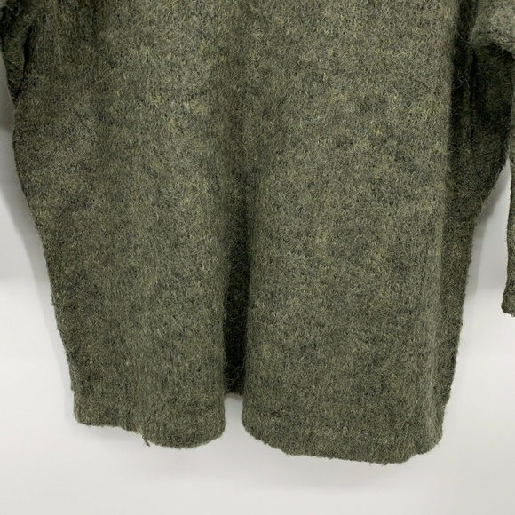 Free People Sweater Women Small Green V Neck Pullover Oversized Knit Long Sleeve - Picture 3 of 8